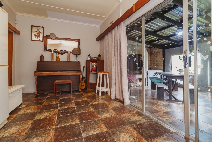3 Bedroom Property for Sale in Denneoord Western Cape